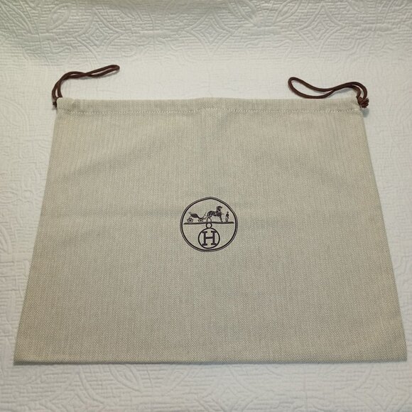 Hermès Handbags - Hermès Beige Herringbone Cotton Drawstring Dust Bag 16 x13 " With Logo
